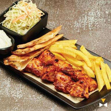 Tawouk platter